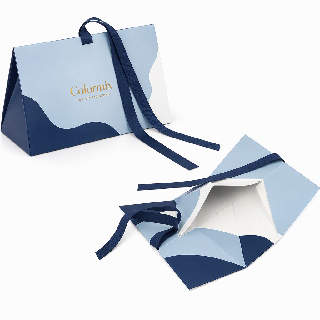 Folding Triangle Bag by Colormix Packaging